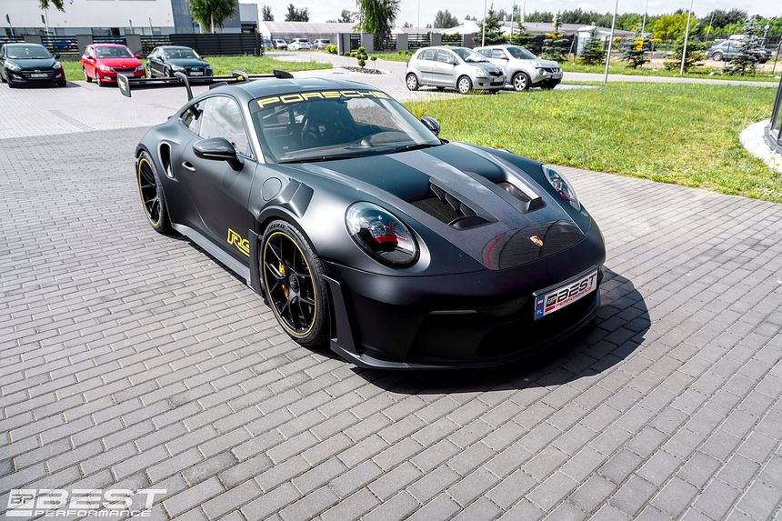 Porsche RS3 GT Weissach Edition